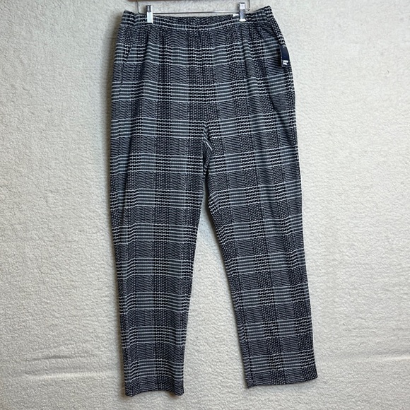 NWT Lands End Womens Black Glen Plaid Jacquard Sport Knit Pants 2X PLUS SIZE - Picture 2 of 11